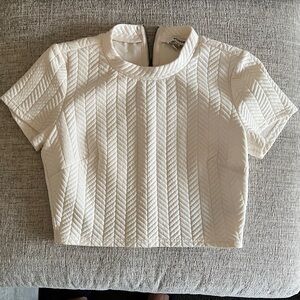 White short sleeve top